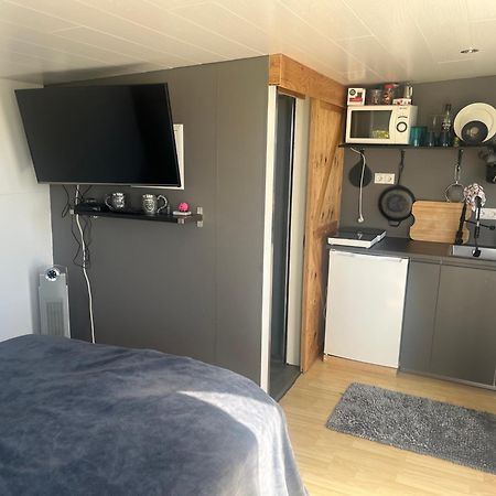 Willa Adorable Tiny House In Reykjavík Zewnętrze zdjęcie